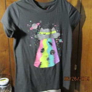 Short sleeve tee